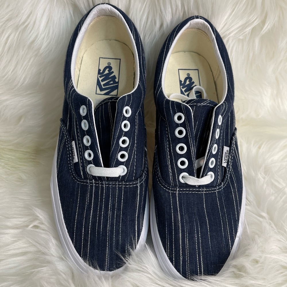 VANS - Picture 2 of 3